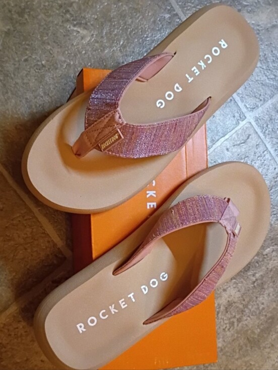 Rocket Dog Shoes - Rocket Dog NWT/BOX Sparkle Pink Lavender Thong Sandals Women's Size 10
